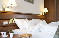 ramada-hotel-2 ramada-hotel-2