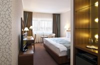 ramada-hotel-6 ramada-hotel-6